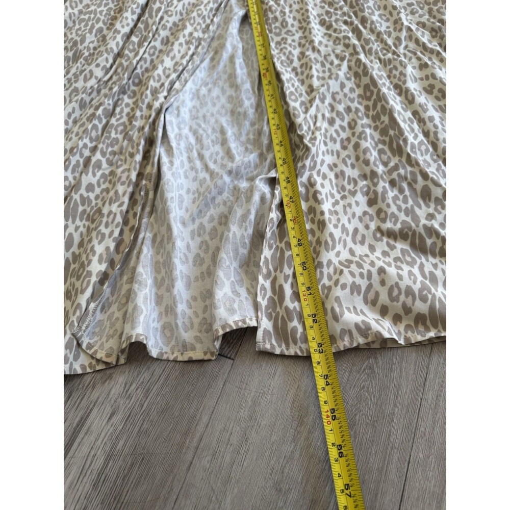 Girl and The Sun Verity Maxi Dress Deep VNeck Cream Muted Leopard Euro Trip Sz M - Picture 15 of 16